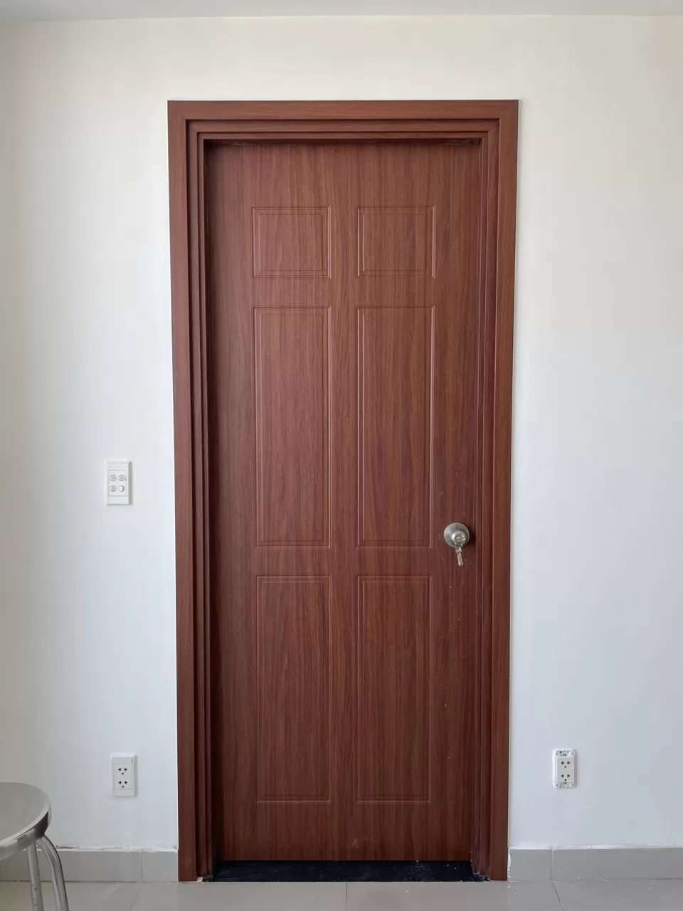 Cửa nhựa composite TP06