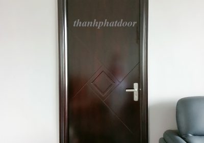 Cửa nhựa composite sơn vân gỗ LX-03