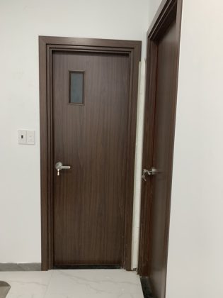 cửa nhựa gỗ PVC 