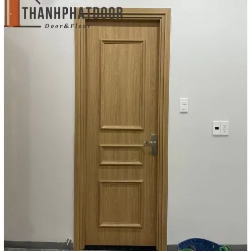 cửa composite phào nổi