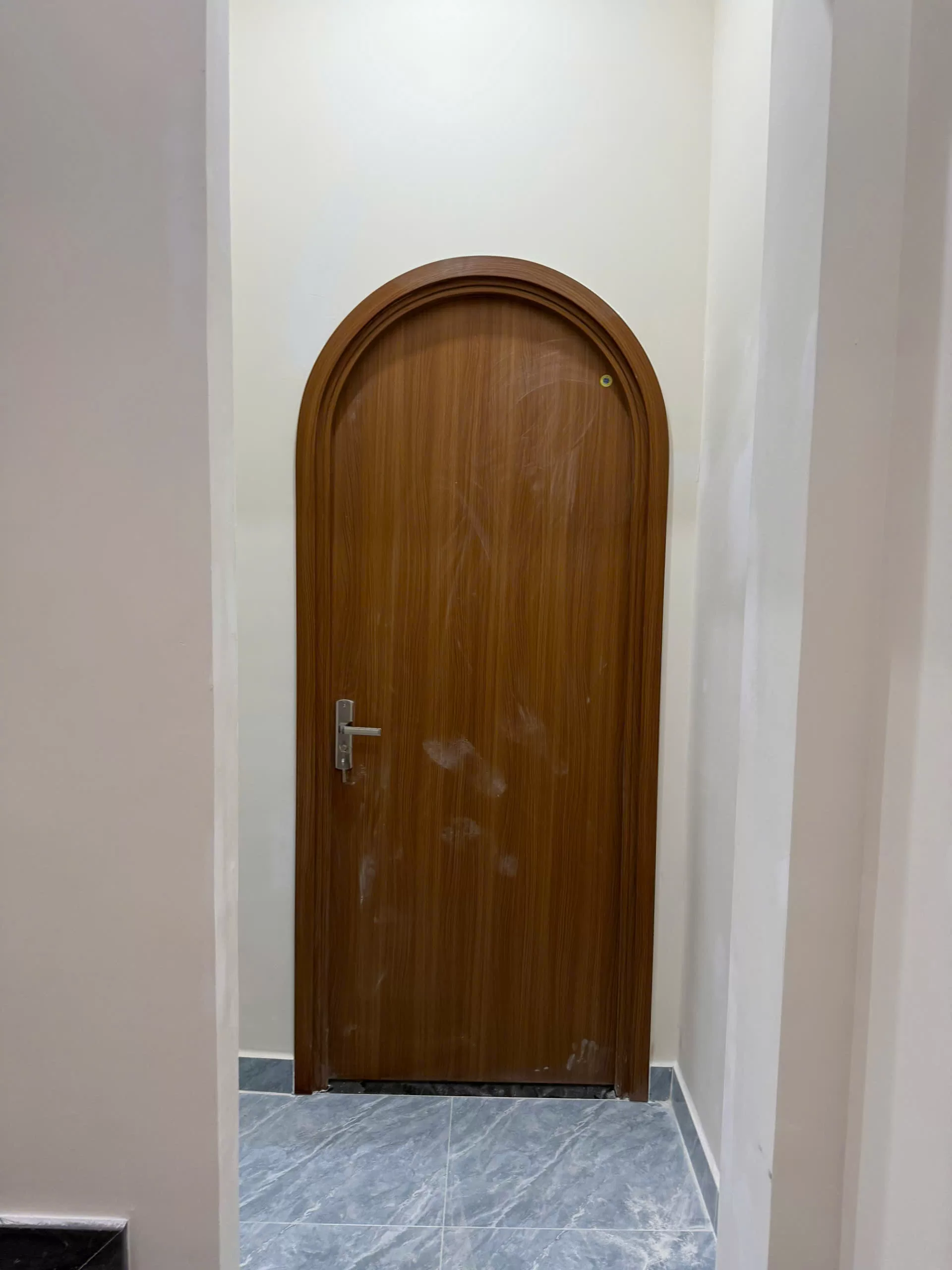 Cửa nhựa vòm composite