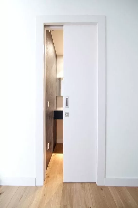 Cửa lùa composite trắng